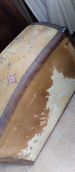 Magnifico Baú em pele de vaca