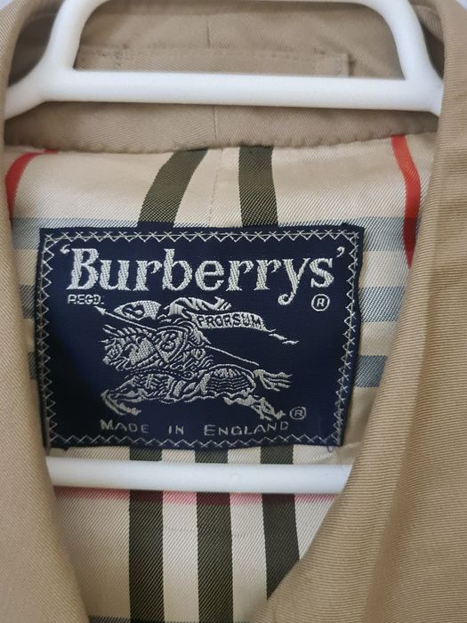 Vendo Gabardina BurBerrys (tá como novo)