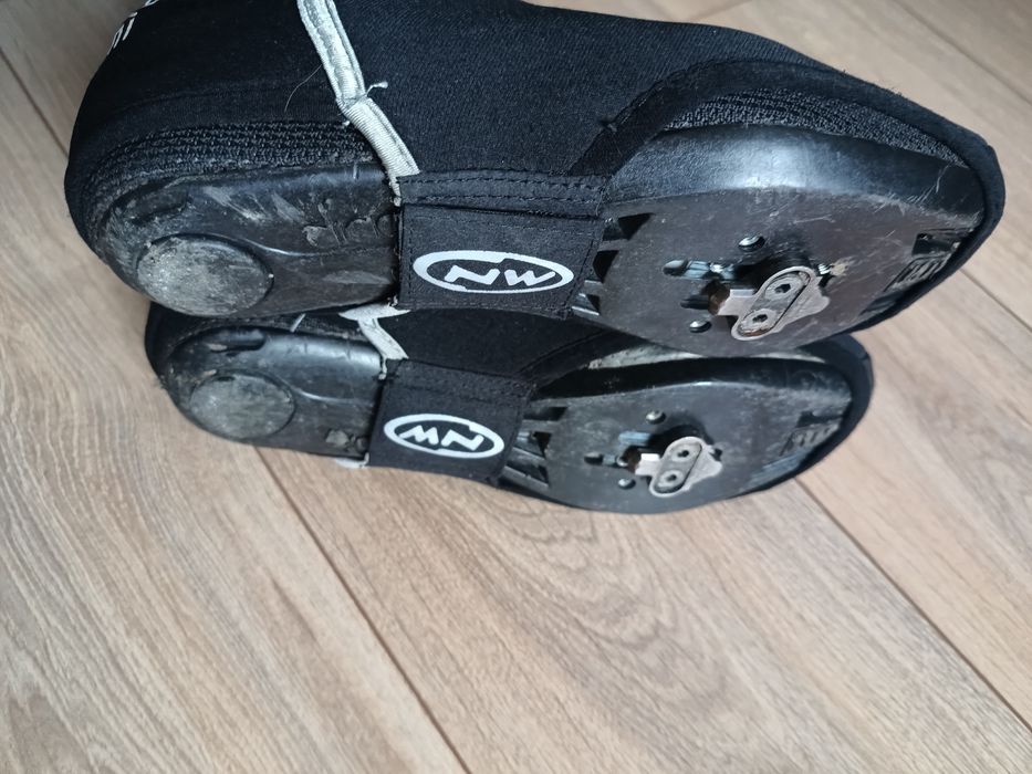 Ocieplacze nakładki na buty Northwave 41-43 roz. M neopren