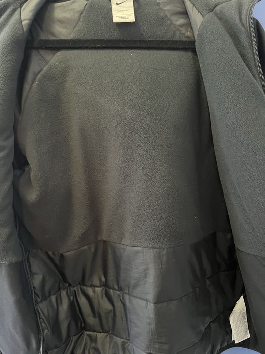 Продам оригінальну куртку nike