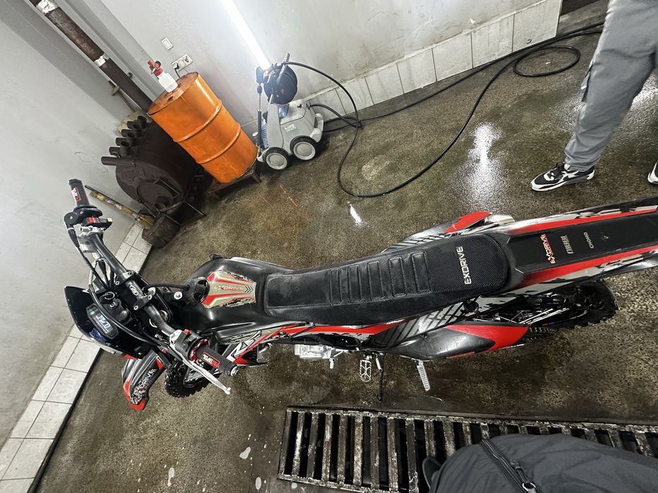 Продам EXDRIVE CRF 300