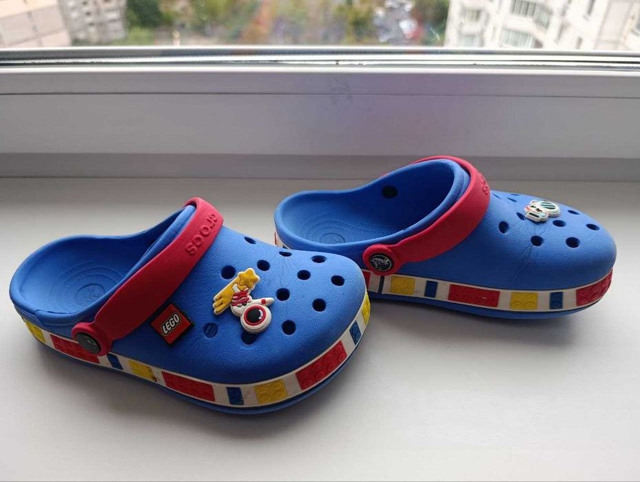 Шкільне взуття на хлопчика устілка 21 см - CROCS, макасини, туфлі, балетки