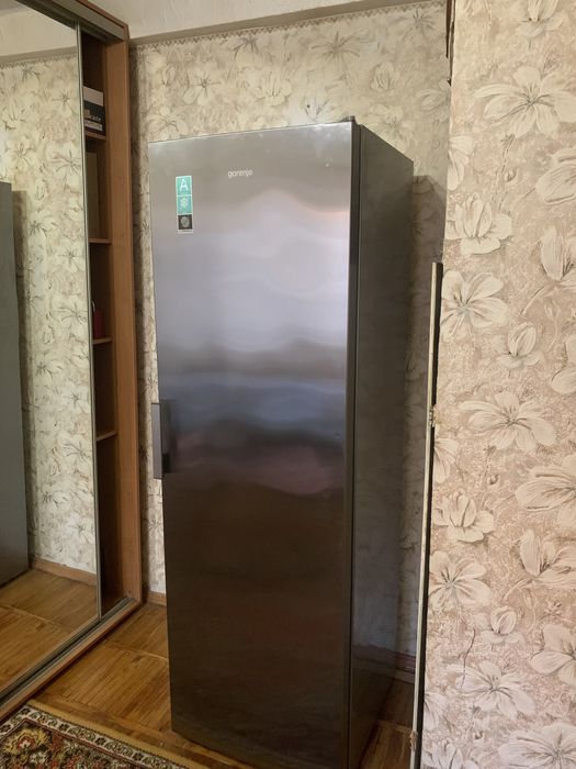 Морозилка , морозильна камера