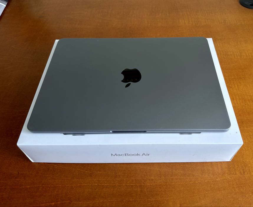Macbook Air m2 8/256