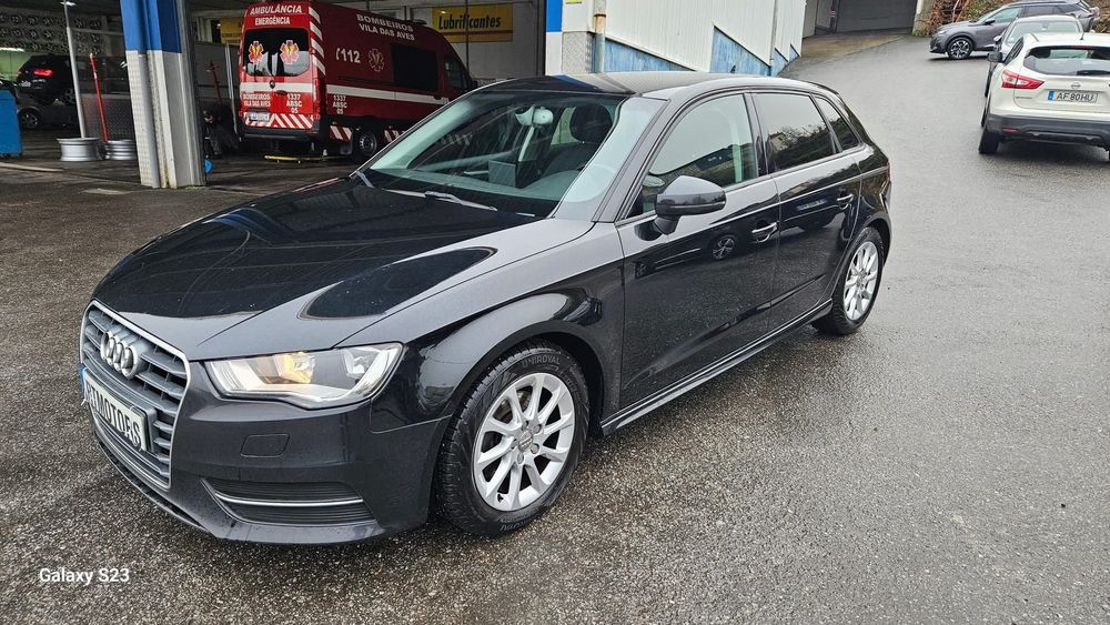 Audi A3 Sportback 1.6 TDI (clean diesel) Attraction