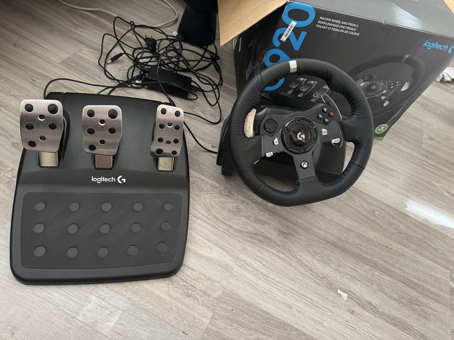 Logitech G920 + pedały | Stan idealny | Jak nowa | 650 zł