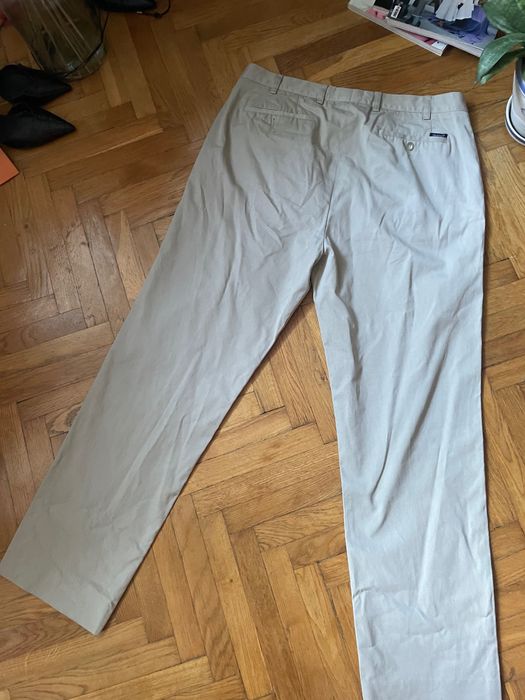 Штани з защипами Gant