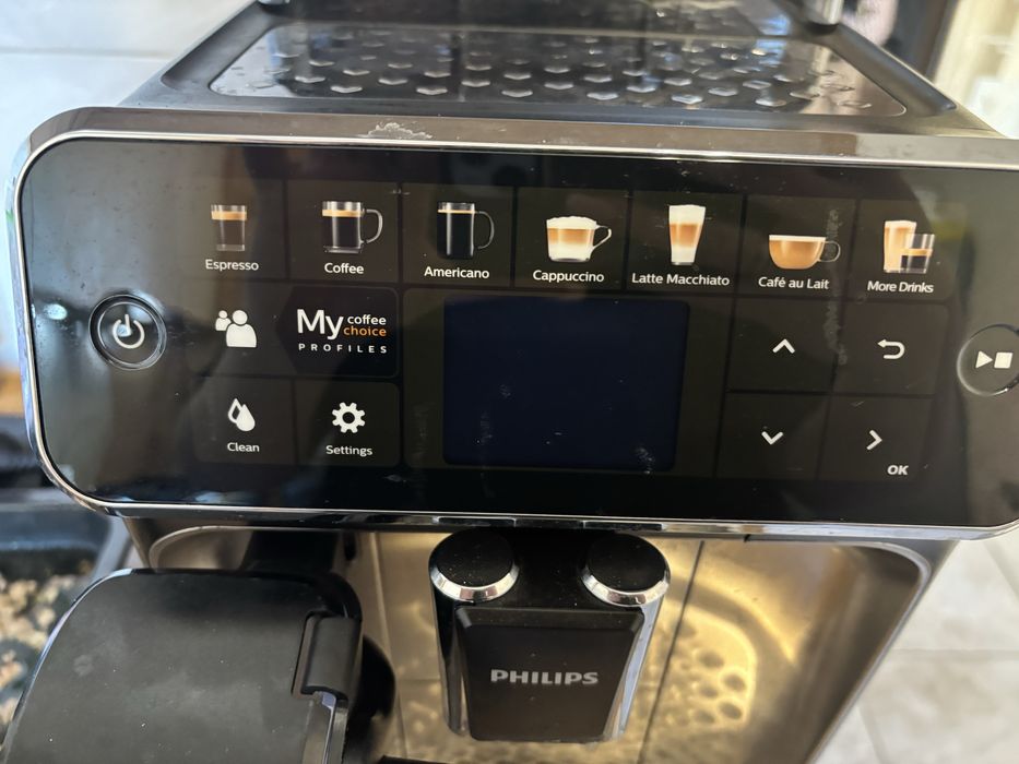 Кавомашина , терміново