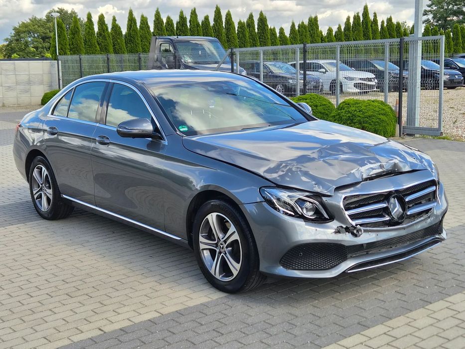 Mercedes-Benz Klasa E Niemcy! 132 tys.km!!!