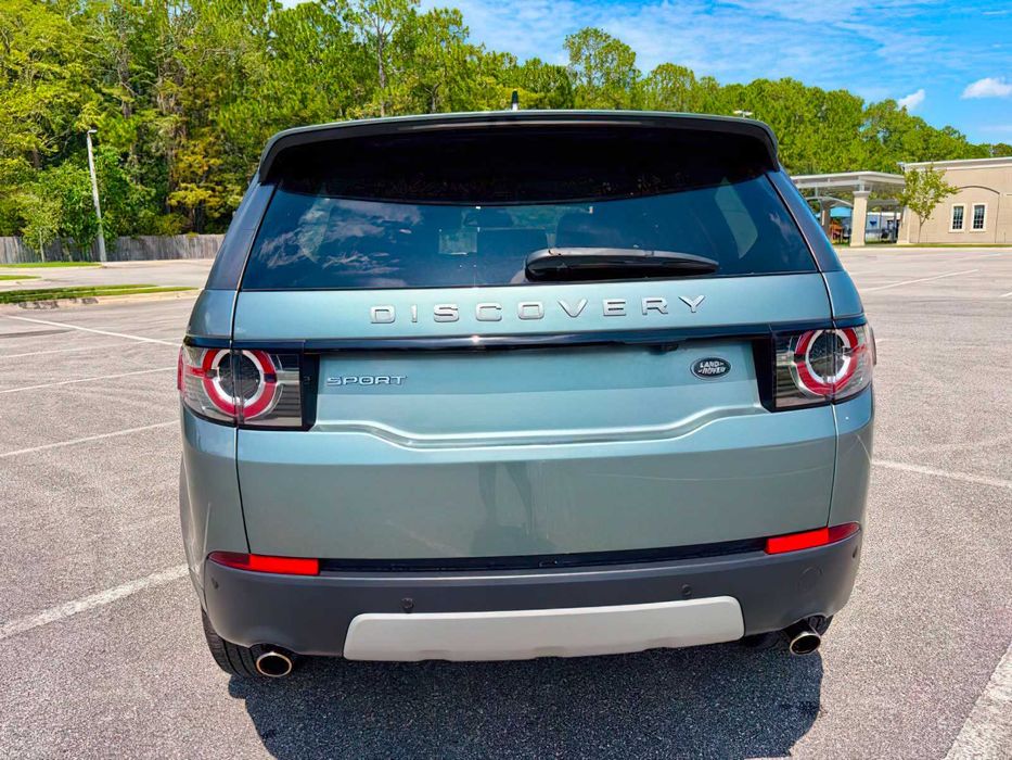 Land Rover Discovery Sport      2016