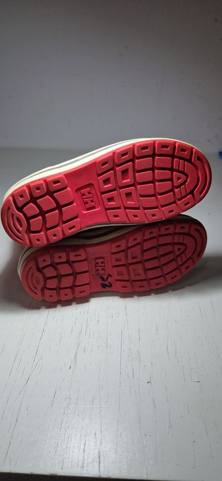 Helly Hansen 34.