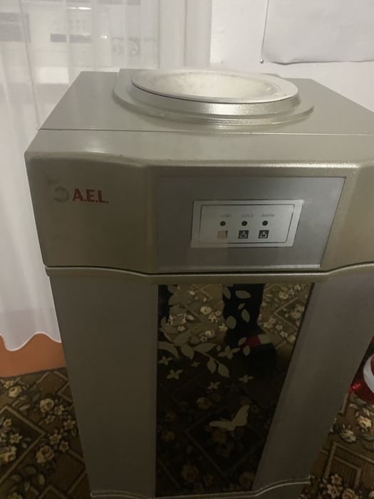 Кулер для холодної,гарячої води LC -AEL-606