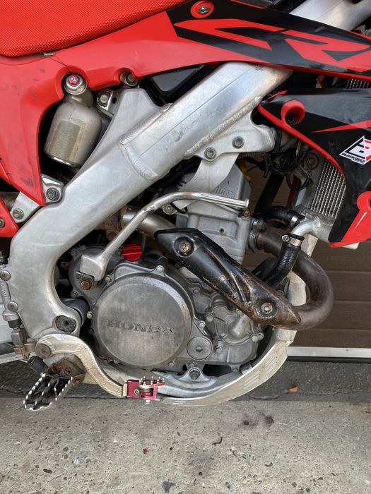 Honda CRF 250 w dobrym stanie po udokumentowanym remoncie (sxf yzf tc)
