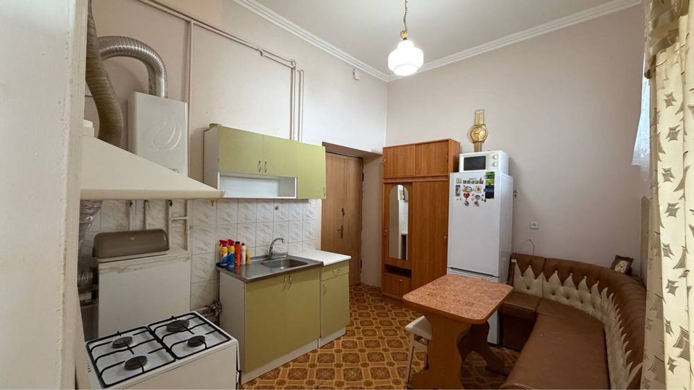 Продаж 2-кімнатної квартири в центрі Стрия