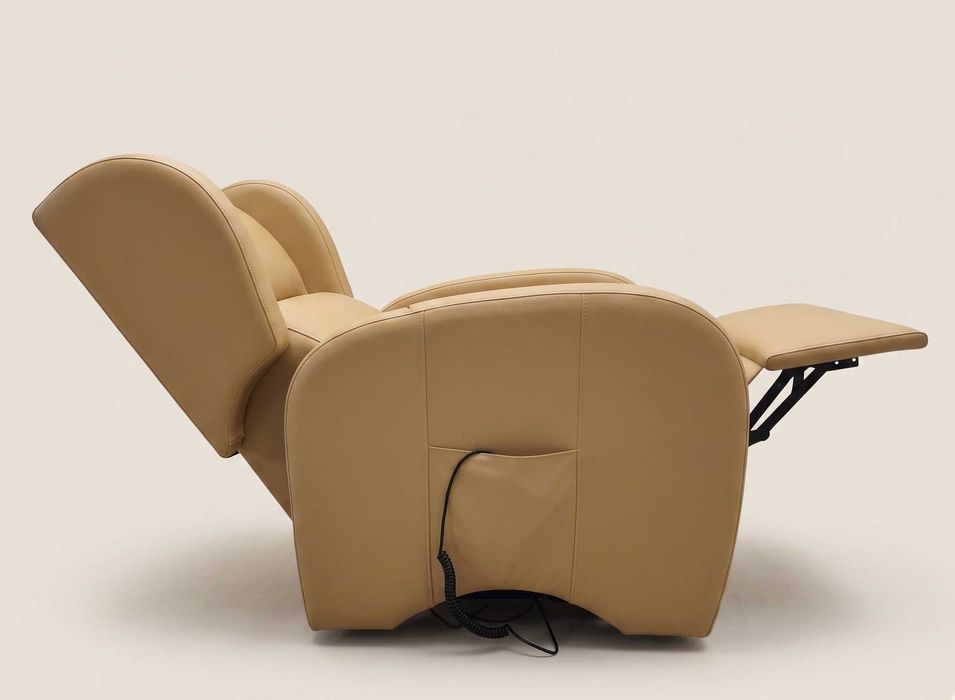 Cadeirão Relax hospitalar/geriátrico Elétrico Elevatório