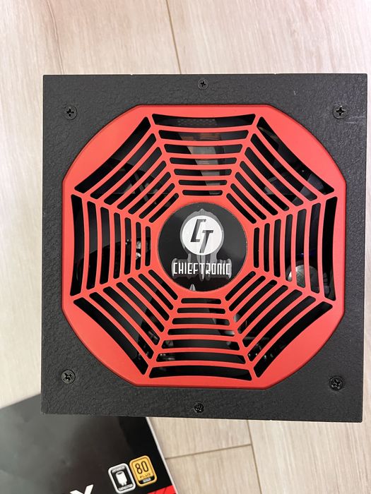 Chieftec PowerPlay Gold GPU-750FC