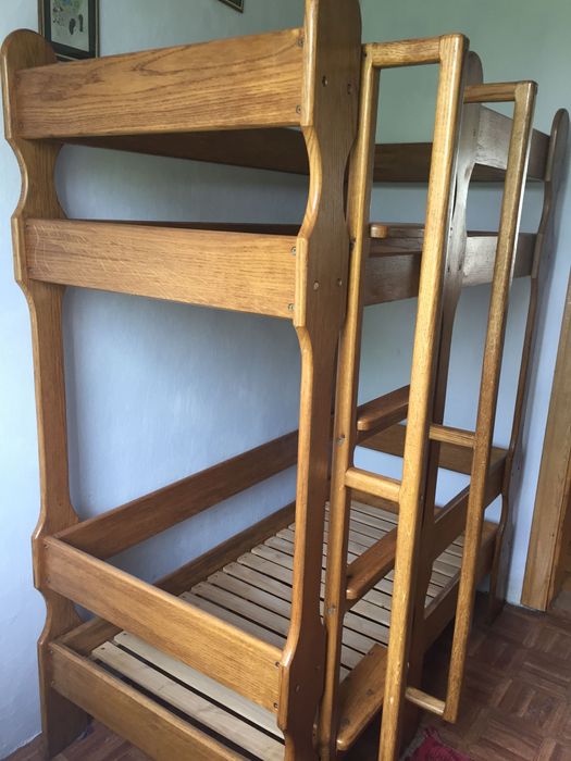 Ліжко дубове дитяче, двухярусне, 120х60см, самовивіз