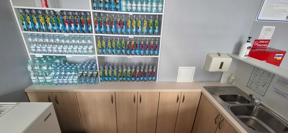 Zabudowa recepcyjna, barek, lada, recepcja