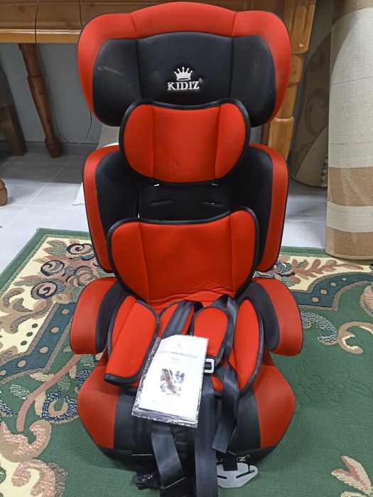 Дитяче автокрісло б/в