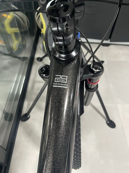 Bicicleta carbono Coluer Reverse