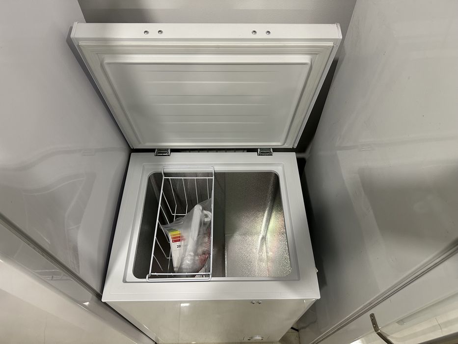 Ляда, скриня морозильна камера нова не кондиція