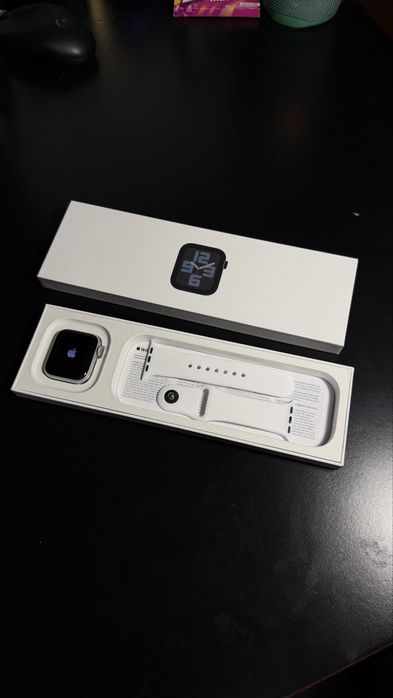 Apple Watch SE2 2025