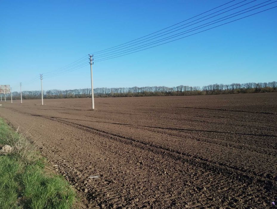 Продаж земельної ділянки 1,92га Обухівський район біля села. Рославичи.