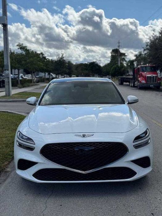 2023 Genesis G70