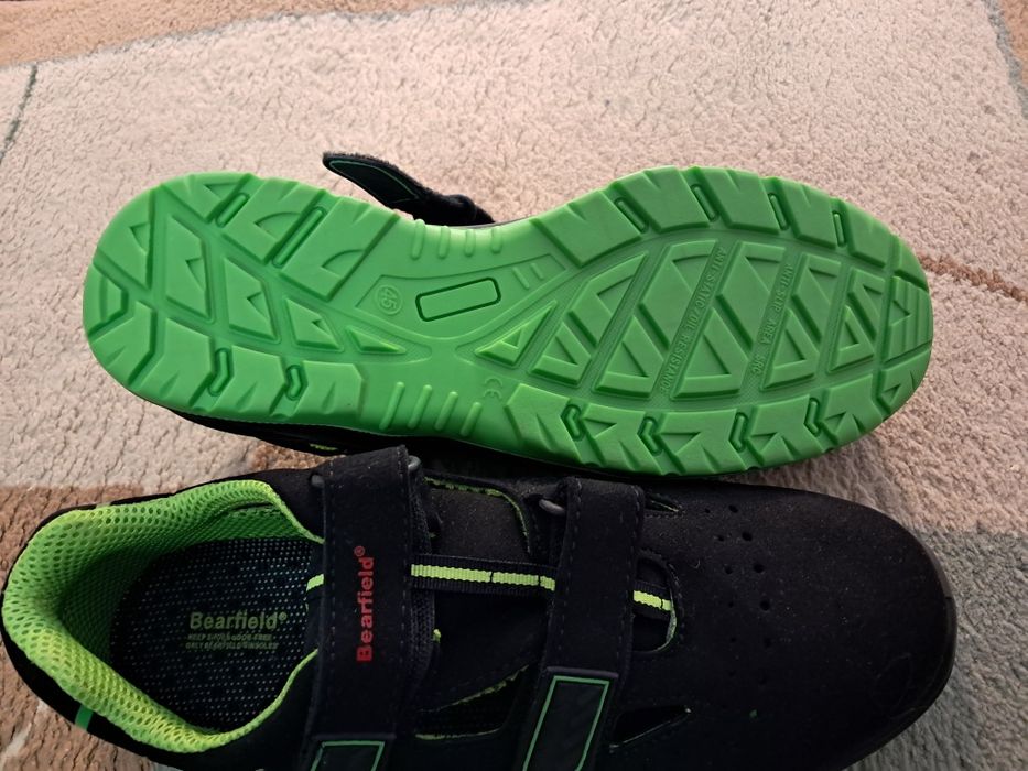 Buty robocze z podnoskiem