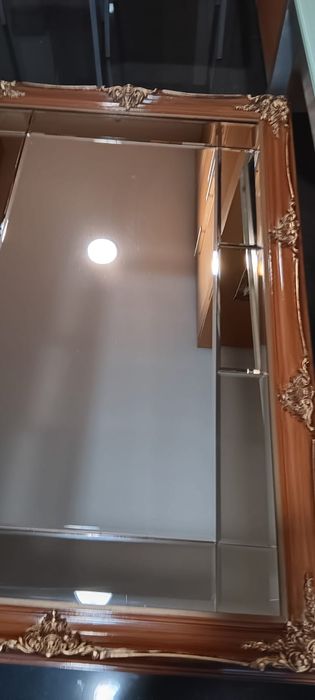 Espelho grande trabalhado
