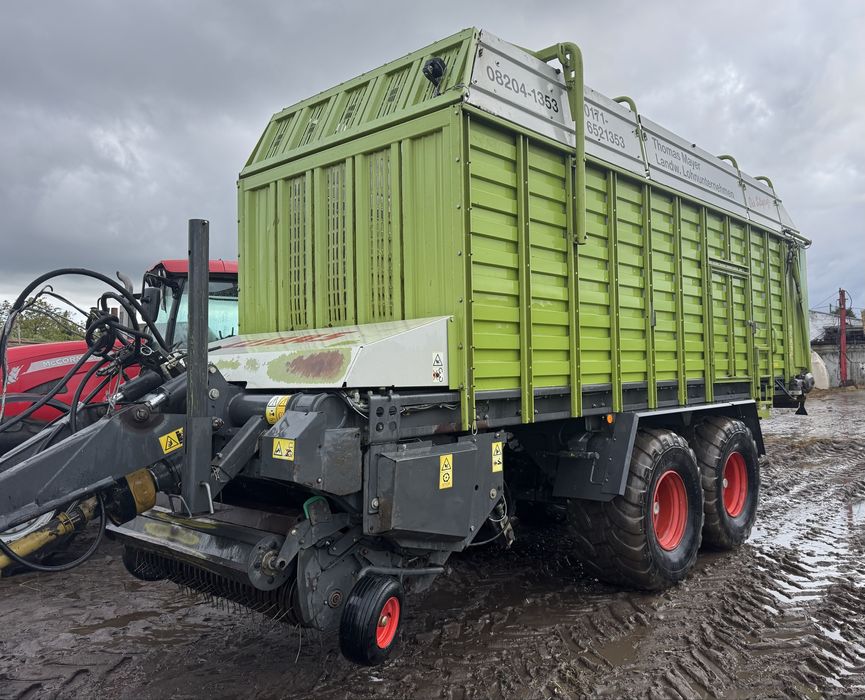 Claas quantum 5500p przyczepa samozbierająca objętościowa rotor noże