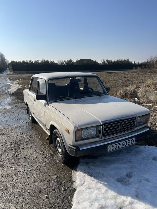 Автомобіль Ваз2107