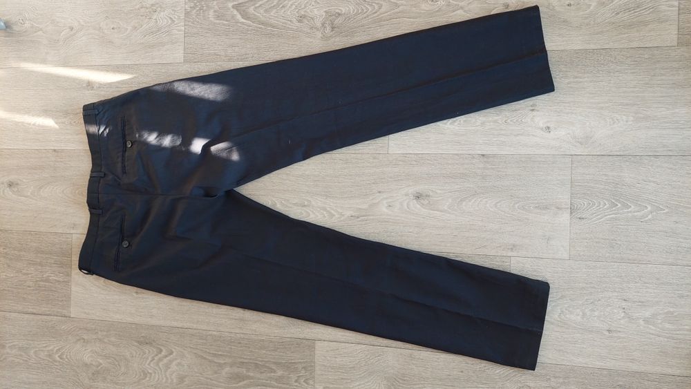 Класичні брюки, брюки на випускний, костюм Hugo Boss