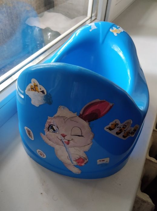 Накладка на унитаз для ванной комнаты.