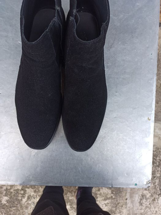 Продам замшеві чоботи р 44