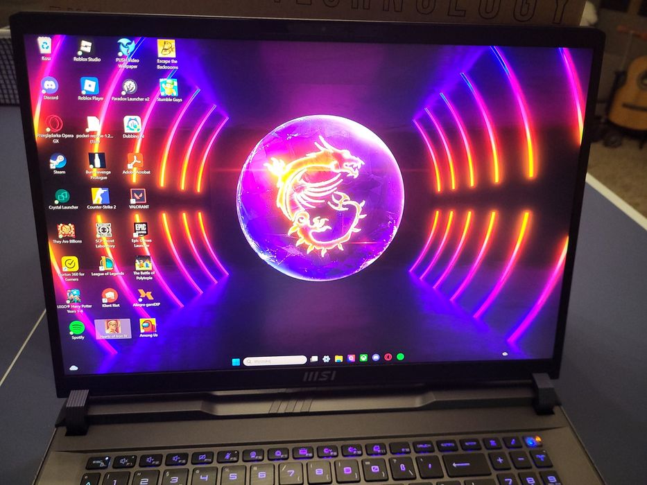 Laptop gamingowy  MSI Vector GP78HX 13VG RTX 4070