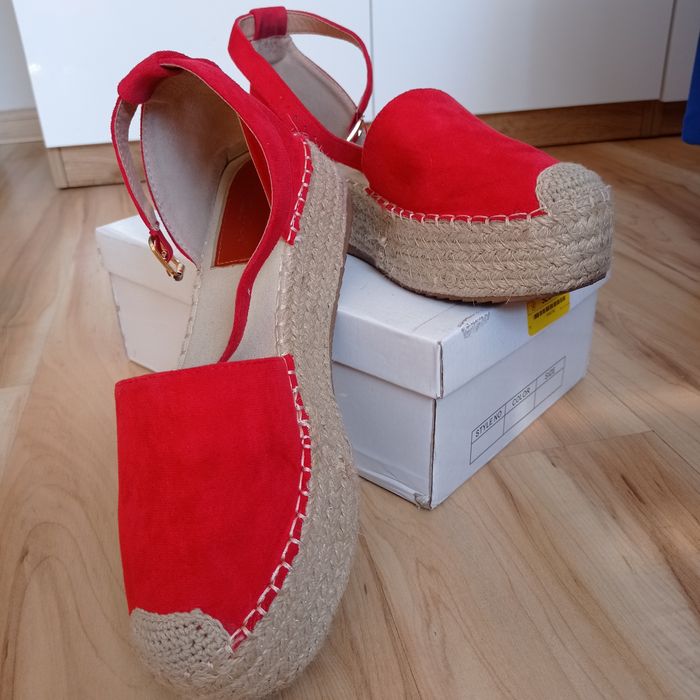 Buty damskie espadryle