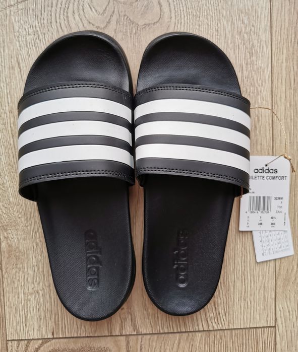 Klapki Adidas Adilette Comfort 40.5