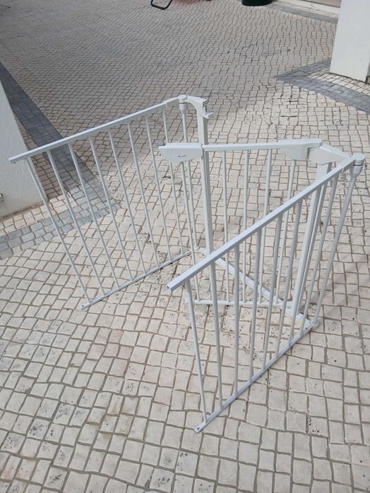 Barreira de protecção-PawHut - Mod. D06-100V01 sem utilização.