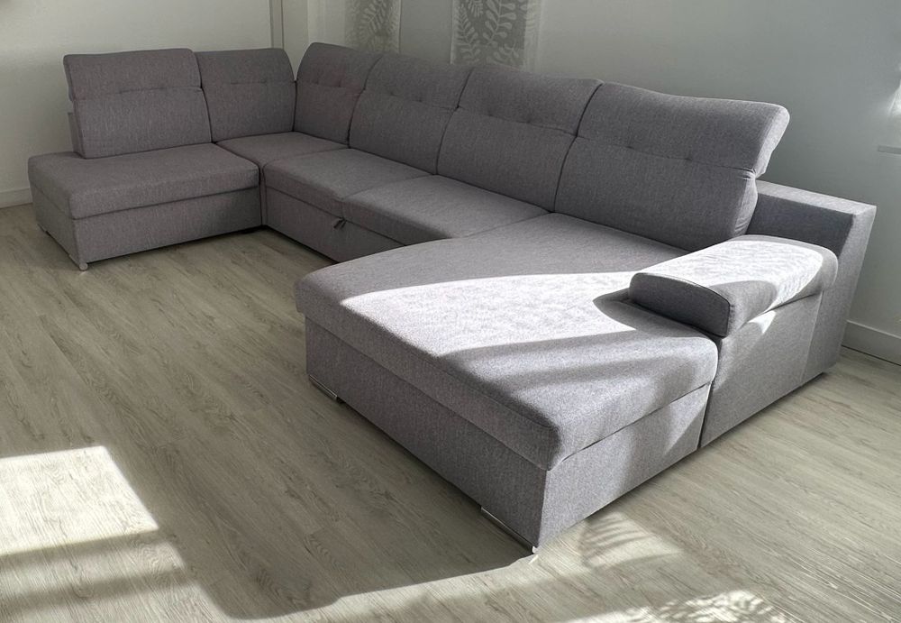 Sofá de grandes dimensões