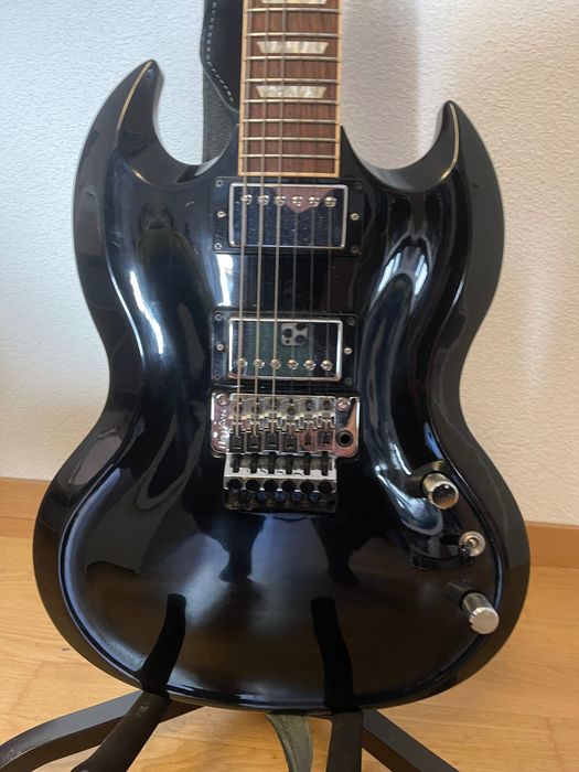 Gibson SG Diablo Tremolo 2012 – Guitarra elétrica, com estojo incluído