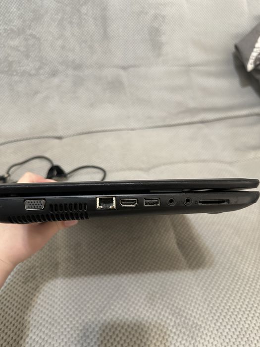 Ноутбук HP Presario CQ 58