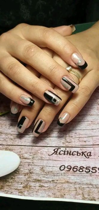 Модель на манікюр . Р-н Новатор