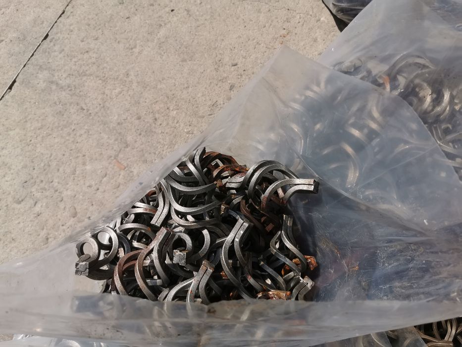 Elementy kute bramy ogrodzenia