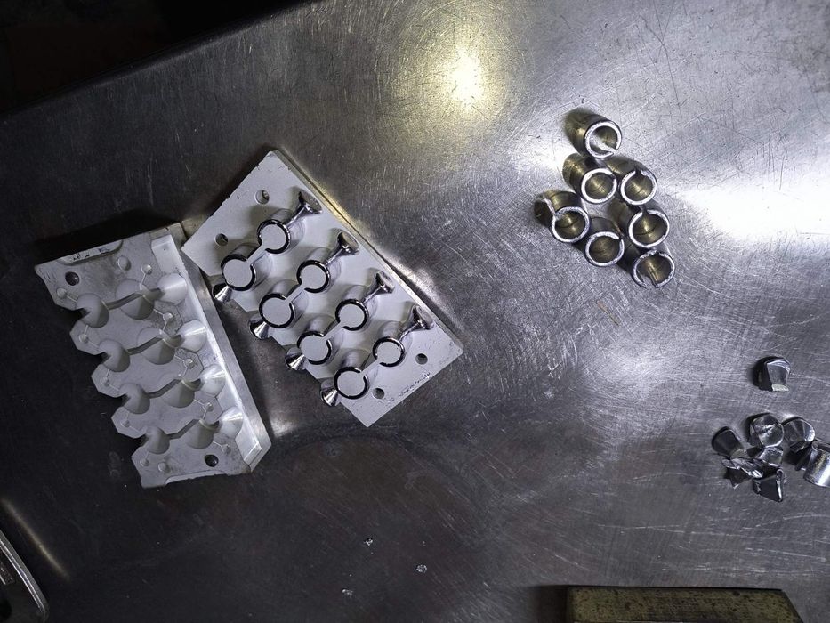 Продажа форм для втулок ,отправлю почтой