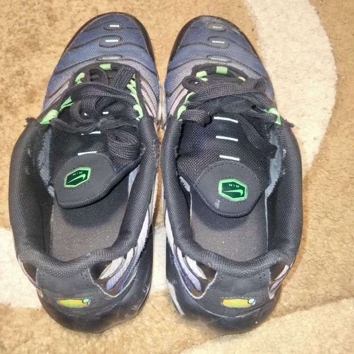 Кроссовки Nike tn