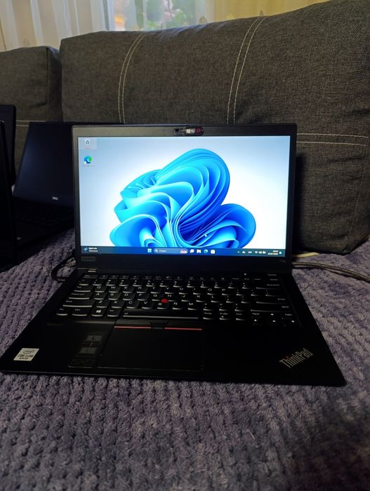 Сенсорний ноутбук Lenovo ThinkPad T14s Gen 1,I5-10gen,16ram,256ssd m2