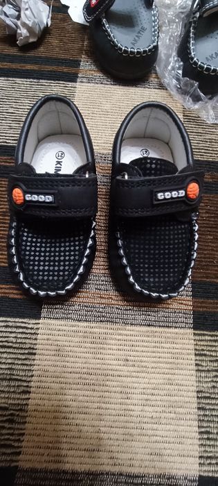 Костюм на рочок + 2 пари взуття