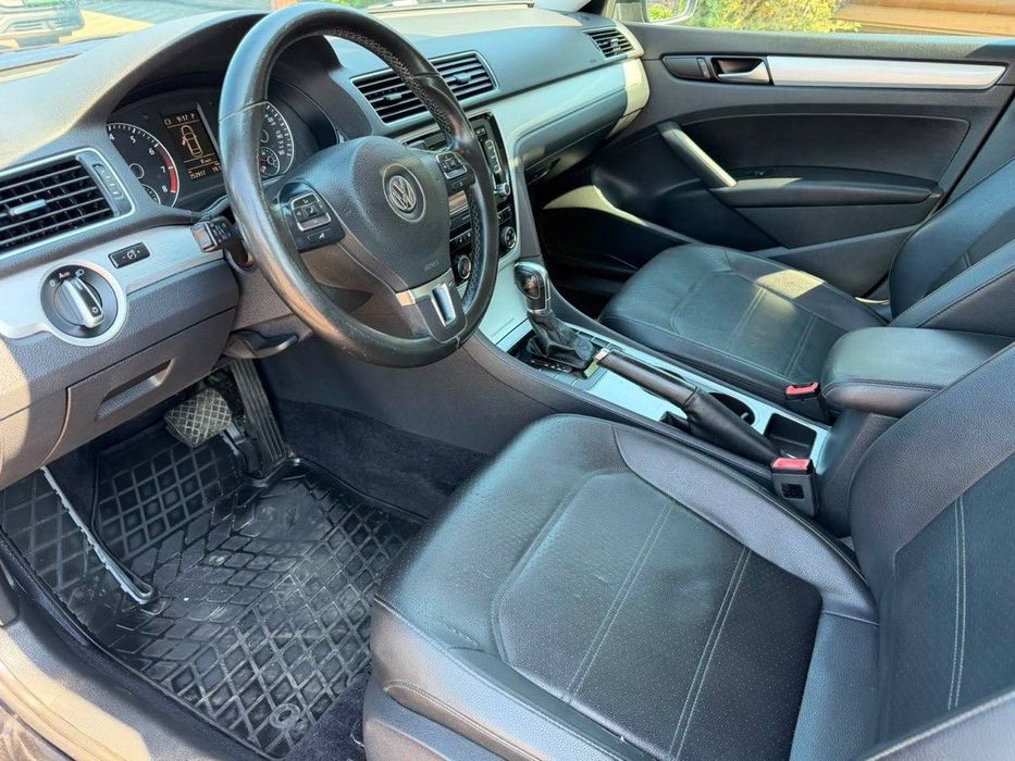Volkswagen Passat 2013