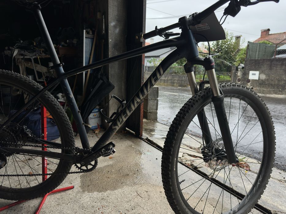 Bicicleta btt specialized